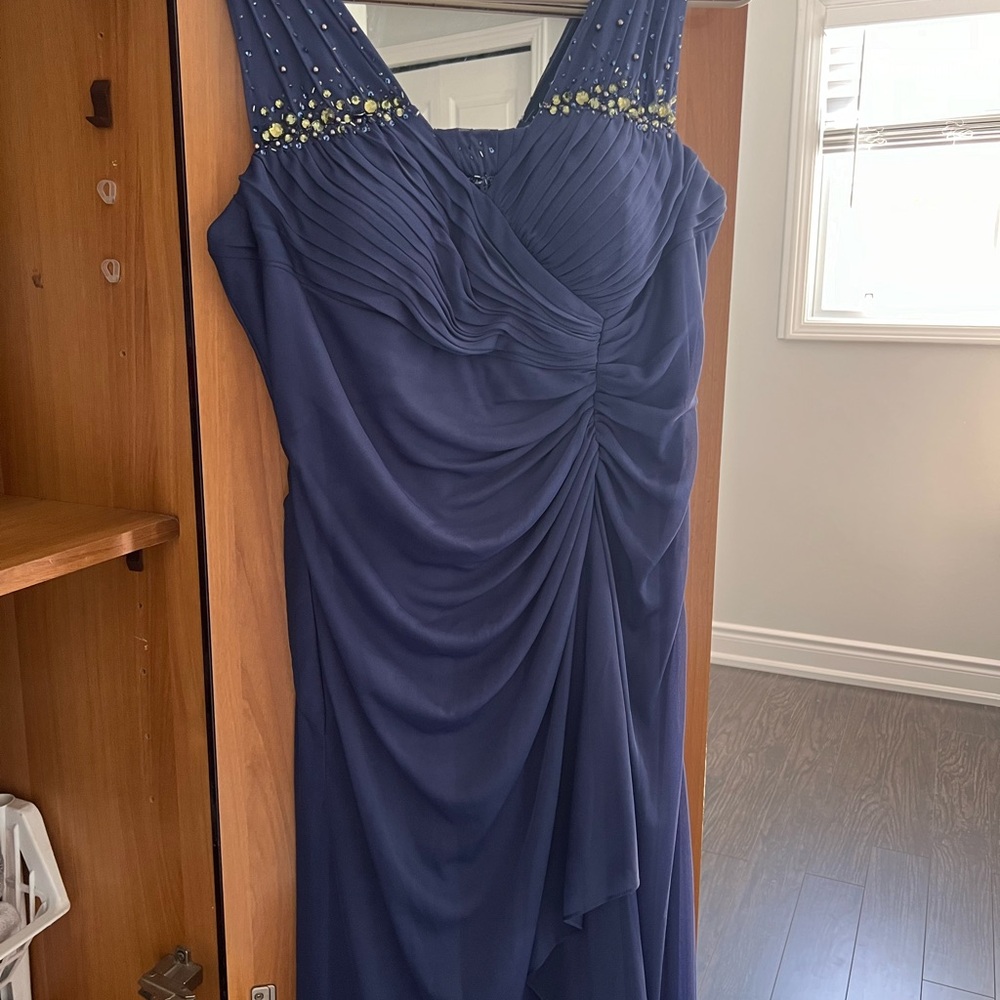 Elegant Navy Evening Gown